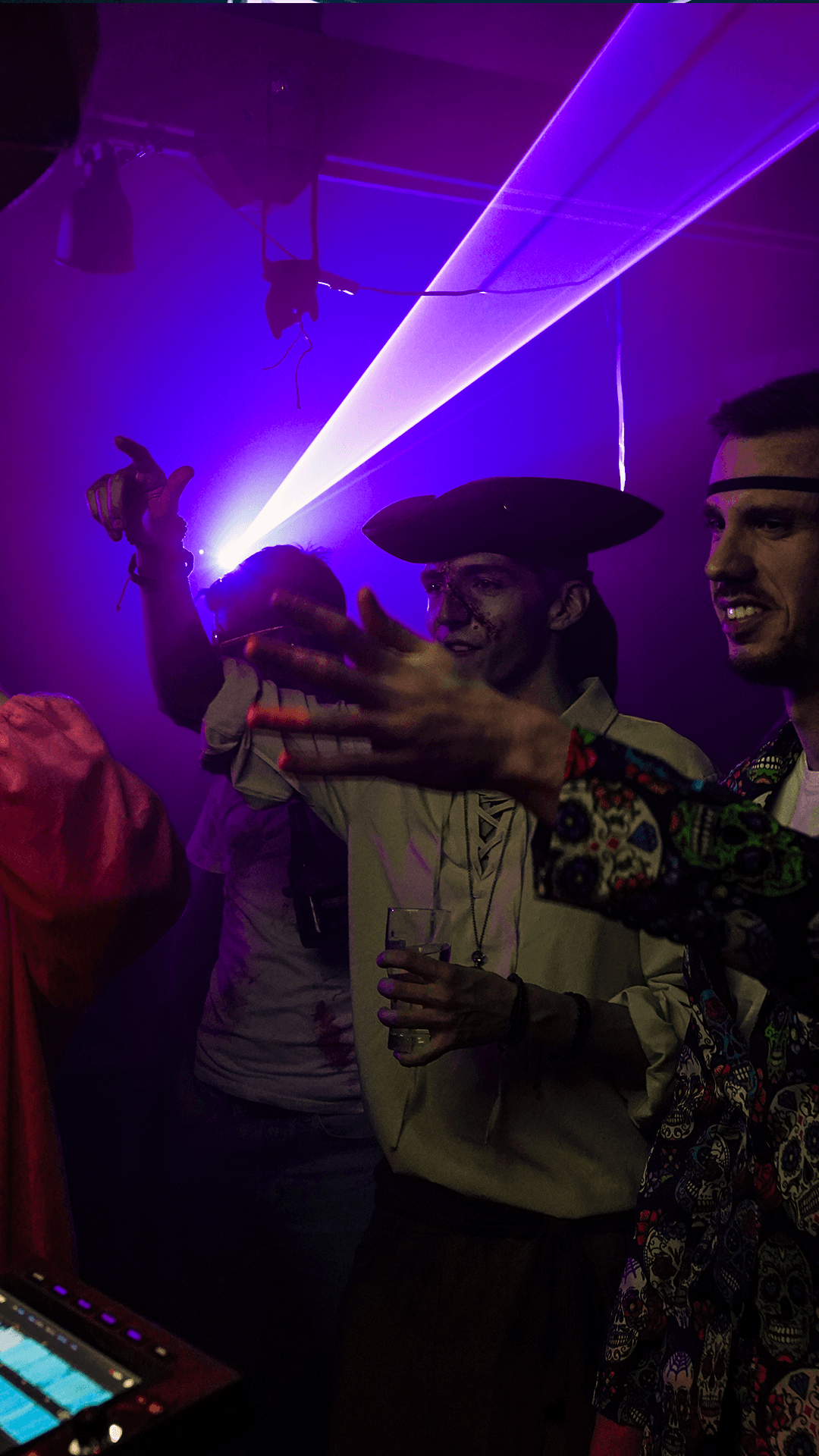BASSWAV Halloween 2025 dancefloor